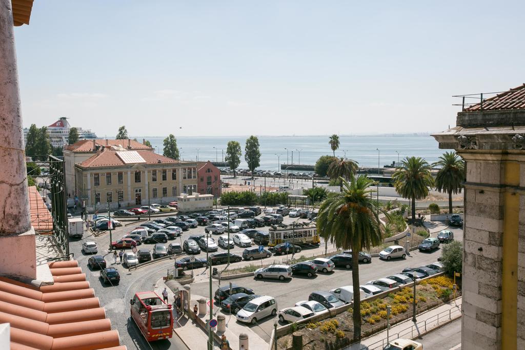 Downtown Seaview Apartment Lisbon Bagian luar foto